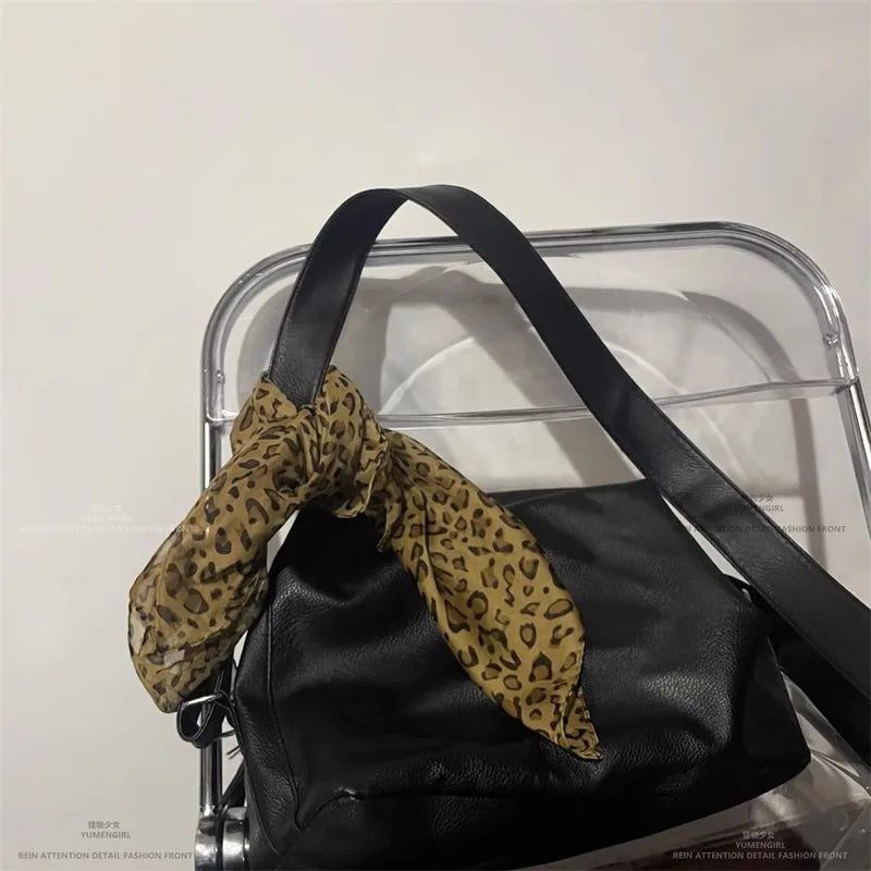 Lenço Leopardo - Poliéster