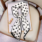 Lenço Feminino Branco com Bolinhas Pretas 15x150cm