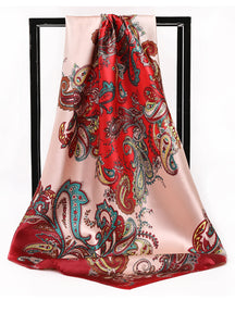 Lenço Floral Cashew Poliéster