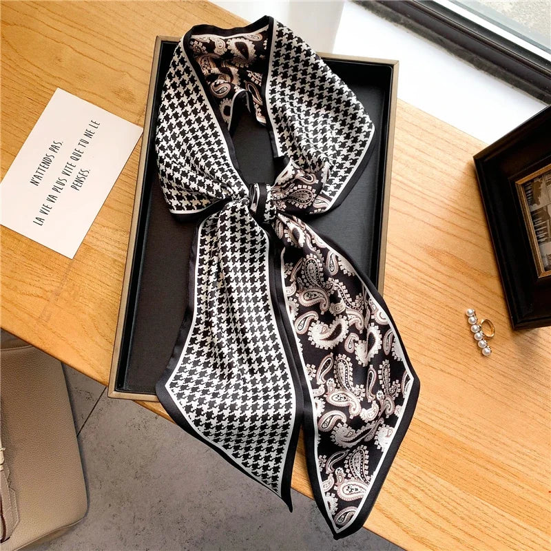 lenco-de-pescoco-feminino-paisley-&-pied-de-poule-preto